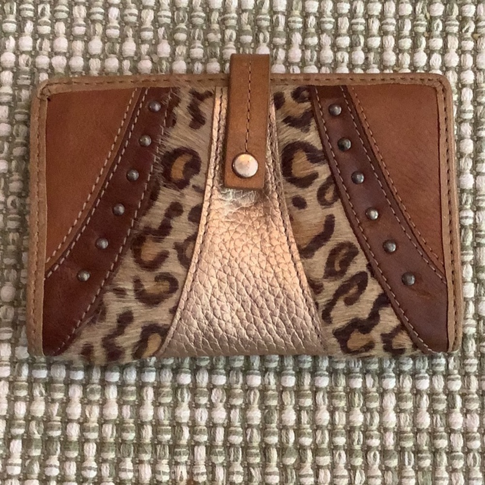Rare vintage Fossil tri-fold wallet